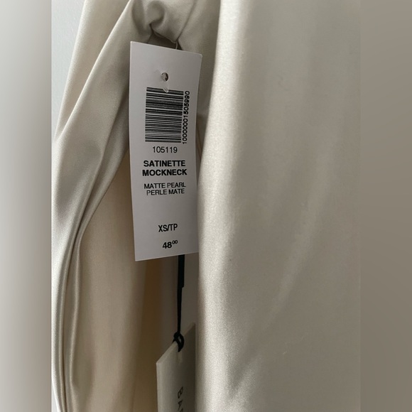 ARITZIA|NWT XS BABATON Satinette Long sleeve - Picture 9 of 14